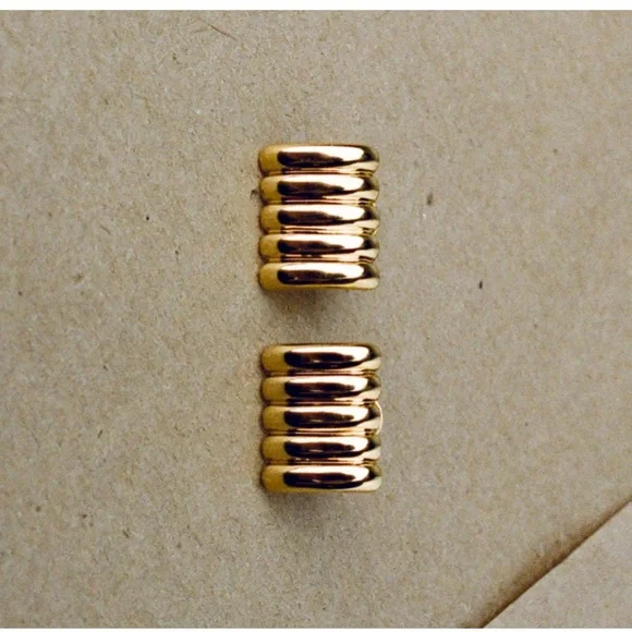CLEMMIE GOLD  STUD EARRINGS - Picture 3 of 5